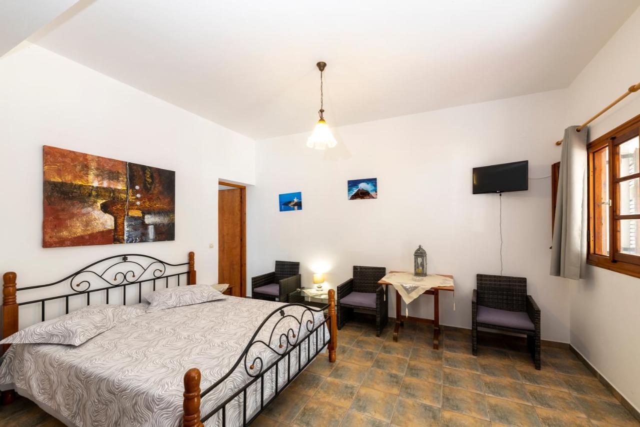 Maria Studios Cherronisos  Dış mekan fotoğraf